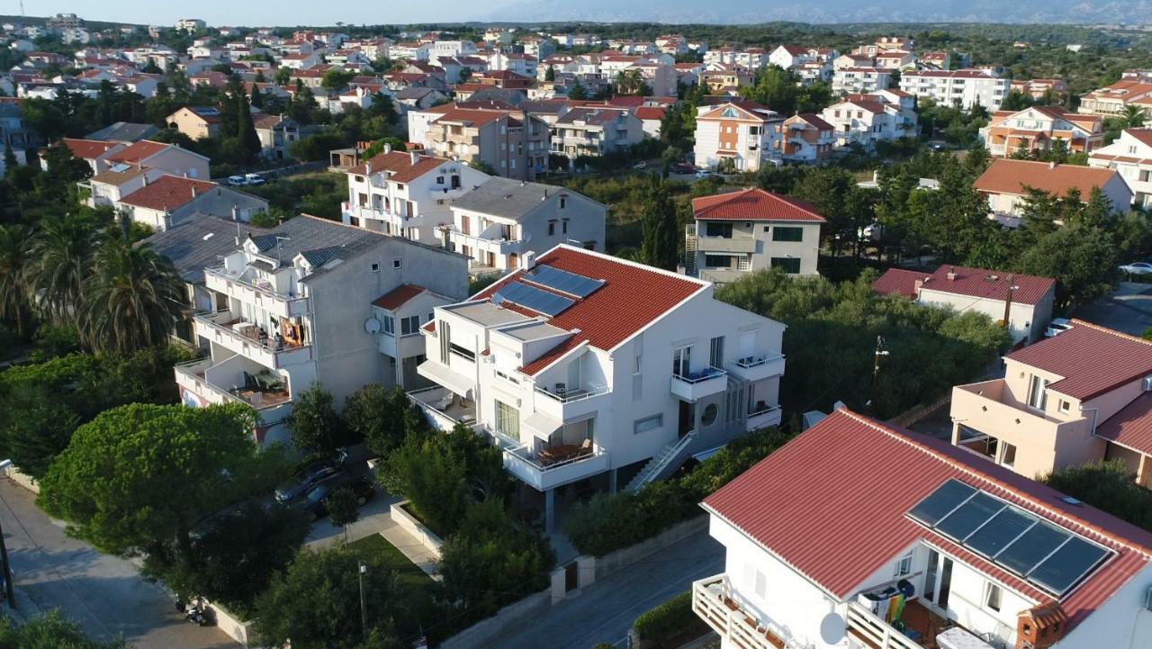 Rooms Villa Ropus Новаля Екстер'єр фото